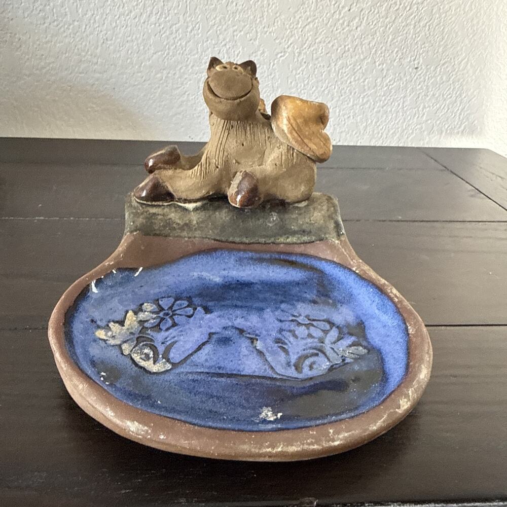 VTG. ART STUDIO POTTERY WHIMSICAL TRINKET DISH - Picture 6 of 9